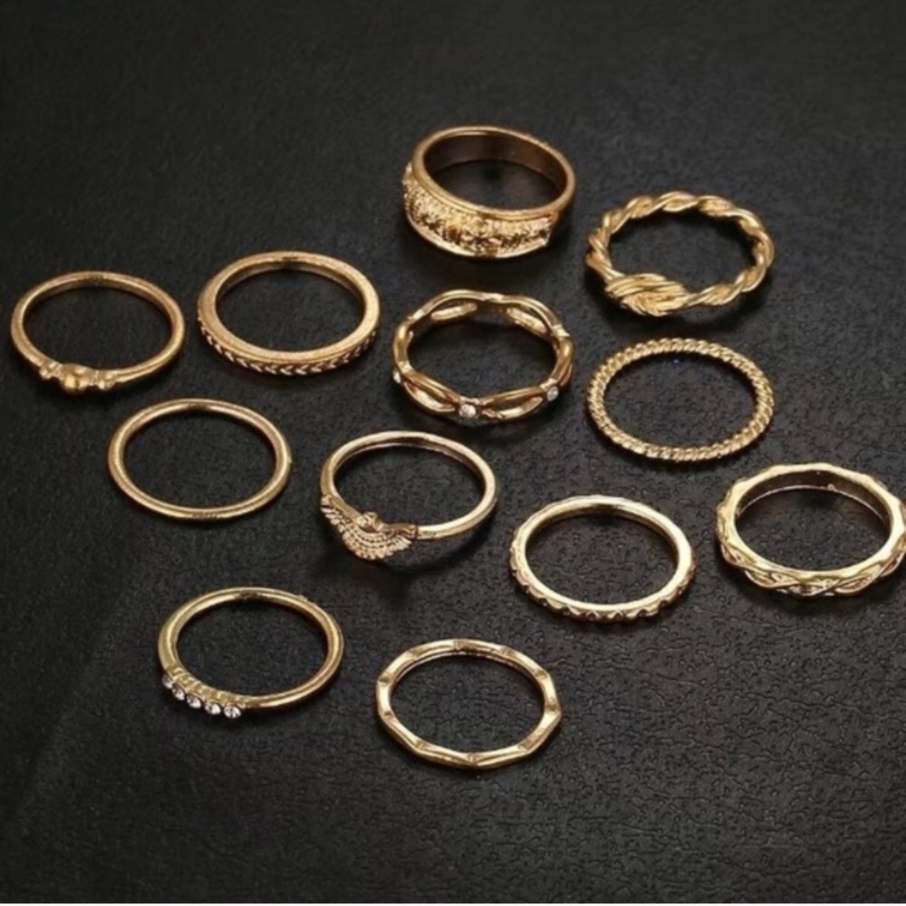 LAST ONE ❗️12 Piece Boho Ring Set✨ - Picture 2 of 4